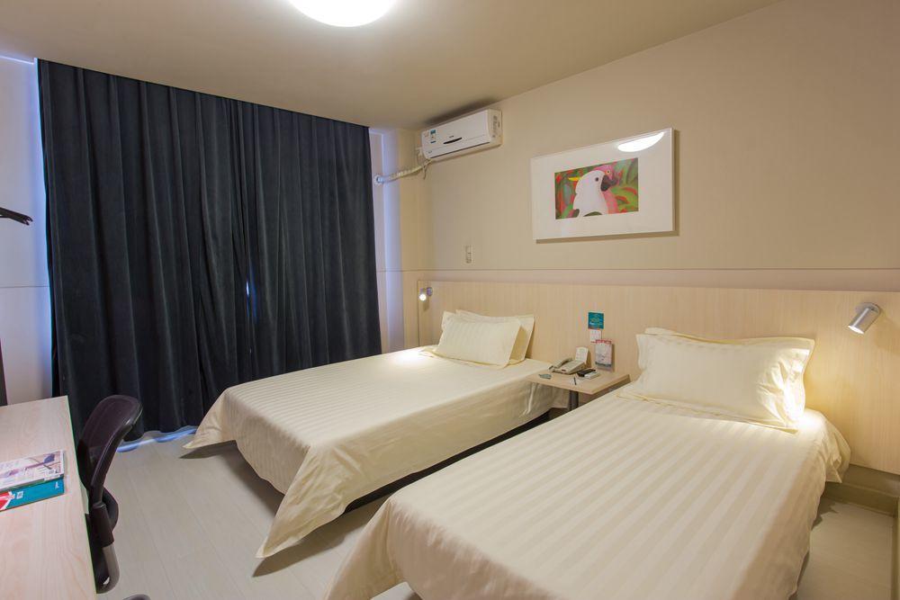 Jinjiang Inn Wanda Plaza Hotel Taiyuan Street Shenyang Esterno foto